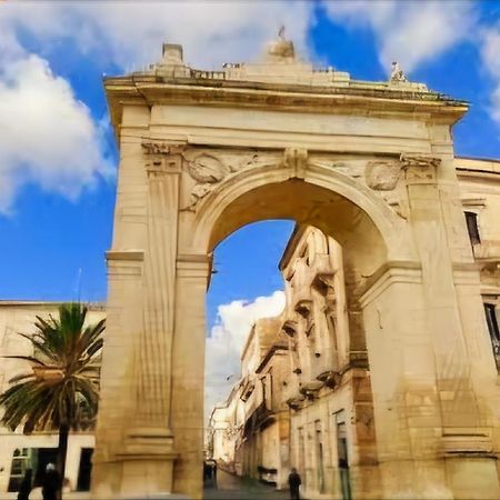 شقة Casa Landolina نوتو المظهر الخارجي الصورة